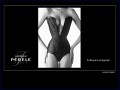 D�tails Simone P�r�le - la beaut� a sa l�gende